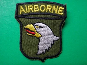 US Army Flash 101st AIRBORNE Division Subdued Beret Patch From Vietnam War Era - Bild 1 von 3