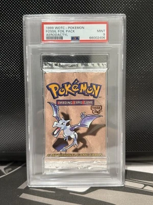 1999 WOTC - Pokémon Fossil Foil Pack AERODACTYL - Image 1 of 2