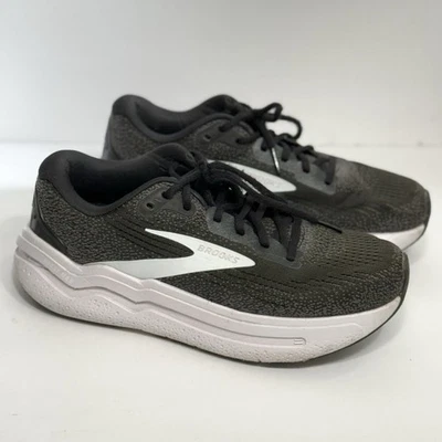 Brooks Ghost Max 2 Sneakers Size 9 Black White Running Athletic Gym Shoes Womens - Image 1 of 4