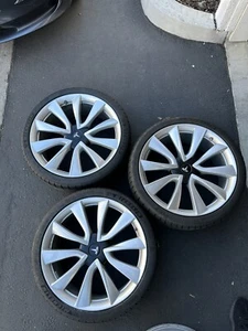 USED 20" Tesla Model 3 Performance OEM Wheels & Tires (3 Only) - Picture 1 of 17