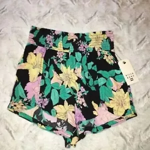 NWT billabong floral high waist shorts size medium - Picture 1 of 9