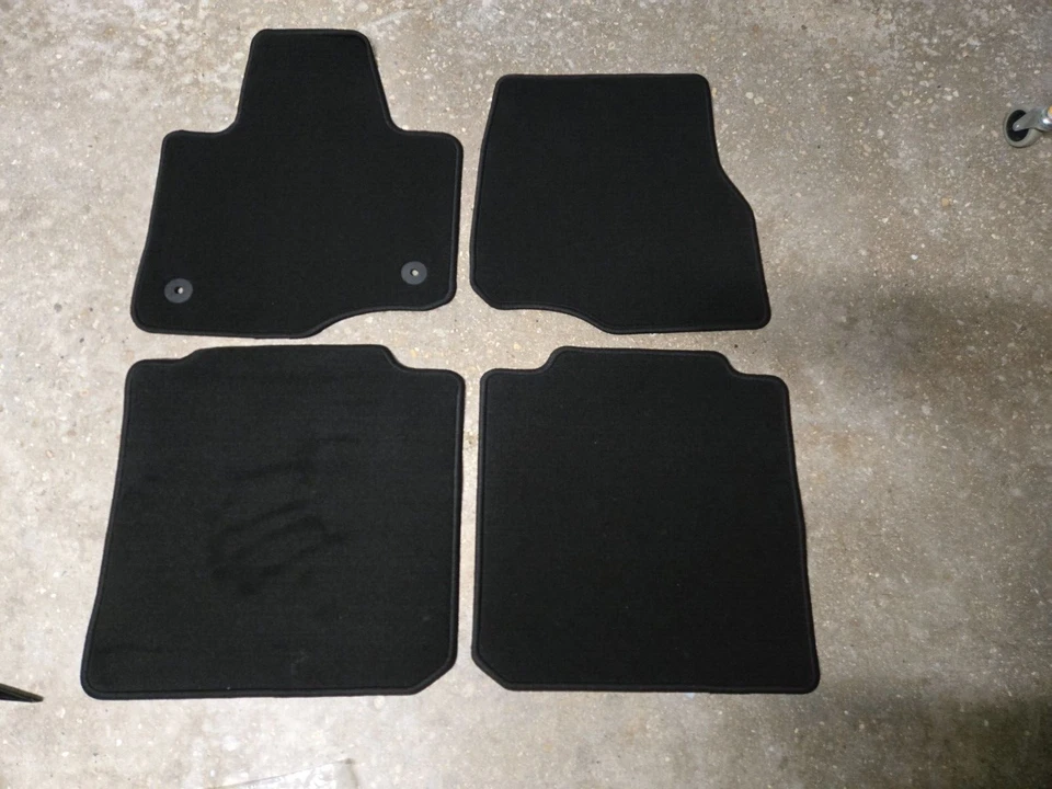 2021-2024 FORD EXPEDITION XLT LIMITED BLACK CARPET FLOOR MATS OEM NEW SET OF 4 - Image 1 of 4