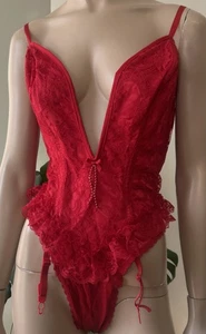 Vintage Frederick’s Of Hollywood Vampy Satin Red Lace Teddy Lingerie 80s Size 38 - Picture 1 of 10
