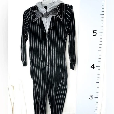 Pijama Disney Pesadilla Antes de Navidad Franela con Capucha B/N Jersey Pequeño Foto 1 de 4