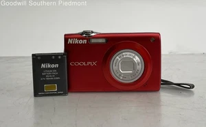 Nikon Coolpix S205 12.0MP Digital Camera - Red - Parts - Picture 1 of 11