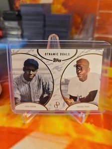 2025 TOPPS DYNAMIC DUALS JOSH GIBSON & SATCHEL PAIGE SHORT PRINT PAIRING SP-4 🔥 - Picture 1 of 2