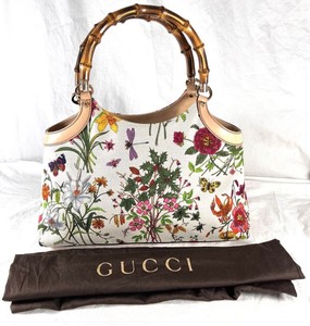Gucci Canvas Exterior Floral Bags 