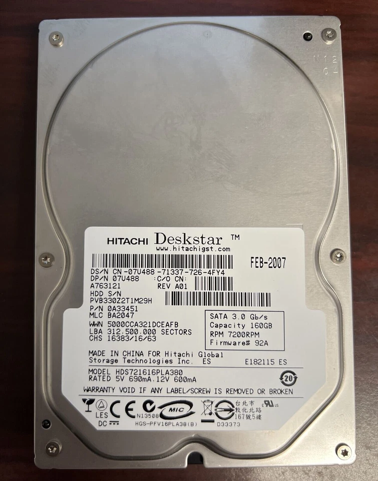 HDS721616PLA380 Hitachi Deskstar 160GB 3.5" SATA Desktop Hard Drive 0A33451 - Image 1 of 1