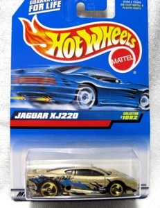 HOT WHEELS 1999 JAGUAR XJ220 GOLD GOLD RIMS 1082 - Picture 1 of 3