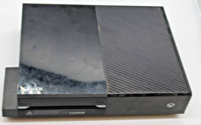 MICROSOFT XBOX ONE - CONSOLE - 500GB 1540 1st Gen PARTS ONLY NON WORKING CONSOLE - Image 1 of 3