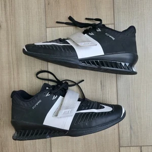 Nike Romaleos 3 scarpa speciale sollevamento pesi nero/bianco donna taglia 8,5 878557-001 - Foto 1 di 9