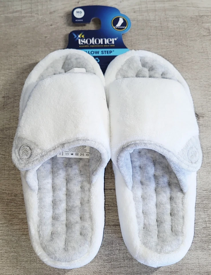 Zapatillas Isotoner Almohada Paso Acolchado Deslizables Blanco Gris Talla M 7.5 - 8 Nuevas con Etiquetas Foto 1 de 4
