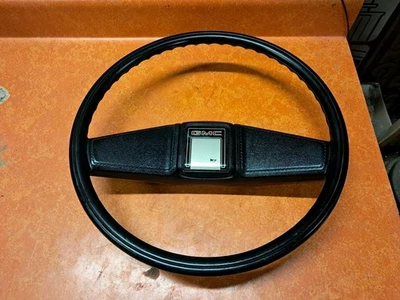 Chevrolet GMC Squarebody Truck Suburban K5 Blazer 1981-1991 volante  Foto 1 de 4