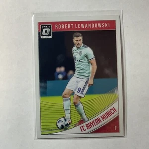 2018-19 Donruss Optic #17 Robert Lewandowski FC Bayern Munich QTY - Picture 1 of 1