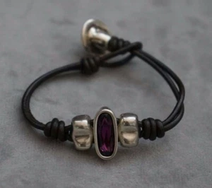 NEW Uno De 50 Silver Fuchsia Elements Crystal Leather Statement Bracelet 7" - Picture 1 of 9