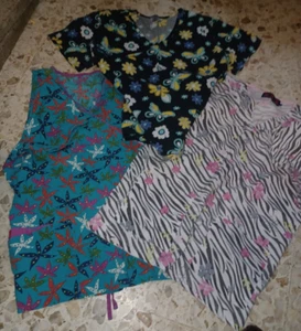 Scrub Top Bundle of 3 All Medium All Prints All Short Sleeves - Picture 1 of 6