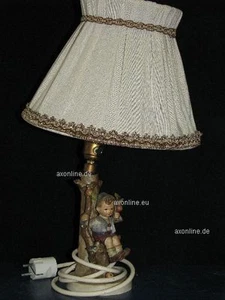 Goebel - Hummel, Schirmlampe,Hummel-Figur, 230, "Herbst, Junge im Baum" - Bild 1 von 1