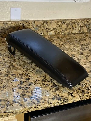 Chevrolet Equinox GMC 2010 11 2015 2016 2017 Terrain reposabrazos reposabrazos negro OEM Foto 1 de 4