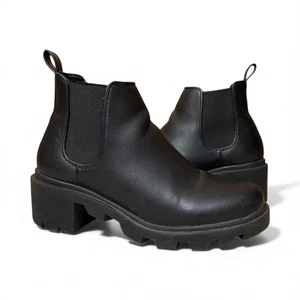 Steve Madden modische Damenstiefelette schwarz klobiger Absatz 10 - Bild 1 von 5