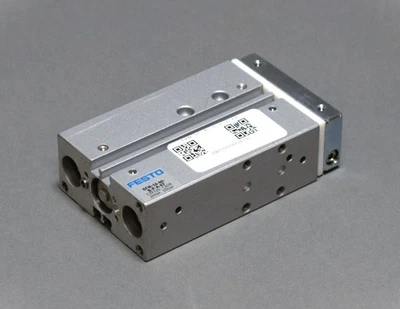 Usato FESTO DFM-16-40-B-P-A-KF 529120 [24 Mesi Di Garanzia] - Immagine 1 di 2