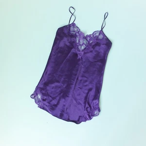 Victoria's Secret Gold Label lila Nachthemd Schlupfkleid Gr. Medium Satin 90er - Bild 1 von 8