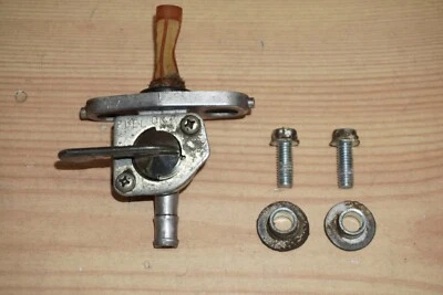 Honda CR250R CR250 CR125 CR500 CR480 Gas Fuel Tank Petcock Valve 16950-ML3-911 - Image 1 of 4