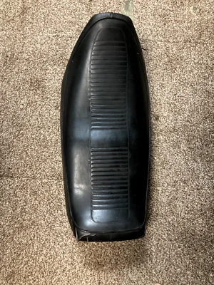 Yamaha Vision XZ550 Seat Fits 1982 – 1983 - Image 1 of 2