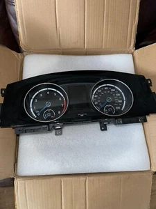 VOLKSWAGEN GOLF R MK7 CLOCKS SPEEDO SPEEDOMETER CLUSTER 2014 - Picture 1 of 1