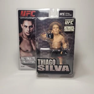 Round 5 UFC Ultimate Collector THIAGO SILVA Figure 2011 - Bild 1 von 6