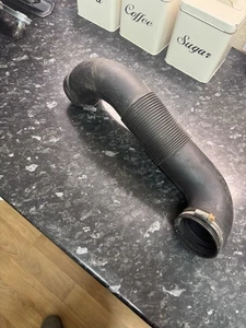 Vauxhall Zafira B 2.2 Y22YH Petrol Engine Air intake hose pipe 55350318 OJL28 - Picture 1 of 4