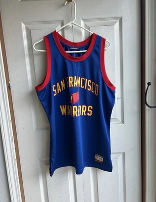 Men’s Mitchell & Ness Golden State Warriors Throwback Basketball Jersey Size M - Image 1 of 4