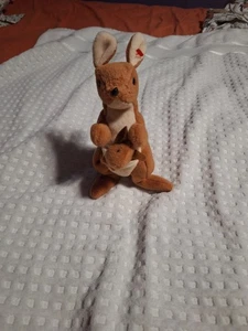 Ty Beanie Baby: Pouch the Kangaroo | Peluche - Imagen 1 de 3