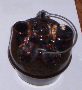 Vintage Rockingham?  Braun Tropfglasur Melasse Krug 5" - Bild 1 von 6