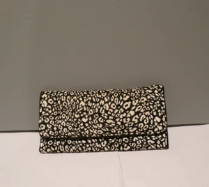 Vera Bradley Wallet Black White Leopard Print Card/ID Slots - Picture 1 of 4