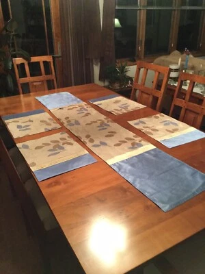 Table Runner With 4 Placements, Blue/cream, Essential home - Image 1 of 4