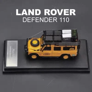 Master 1:64 Diecast Car Model "Camel Trophy" Land Rover Defender 110 With Base - Picture 1 of 10