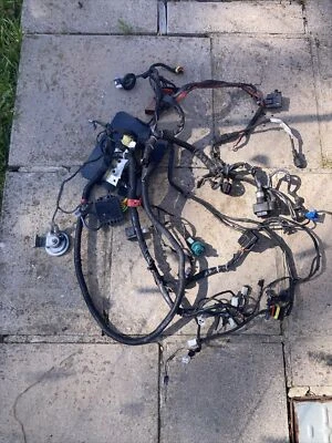 2009-2014 Vespa LX 125 ie  Wiring Loom Rectifier Relay Connector LX125 - Image 1 of 4