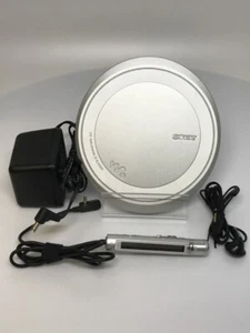 Sony CD Walkman - Portable Compact Disc Player - Silver (D-EJ1000/S) - Picture 1 of 2