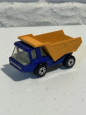 Matchbox Lesney Atlas Dump Truck No23 1975.  Great Condition!! - Image 1 of 4