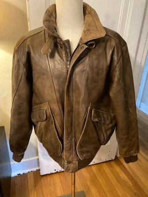 Винтажная состаренная коричневая кожаная куртка-бомбер Adam Spencer мужская размер 46T - Изображение 1 из 4