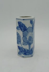 Chinese Hexagon Porcelain Vase Blue White Floral Panels 4.25 Inch Marked Bottom - Picture 1 of 6
