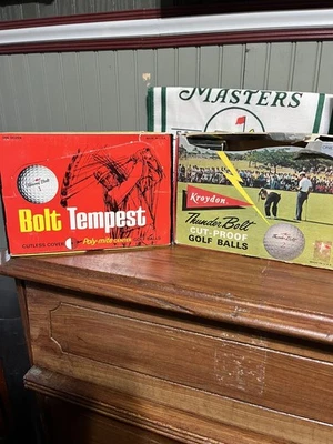 Cajas de pelotas de golf Tommy Bolt Signature vintage (2) con funda completa para cada caja Foto 1 de 4