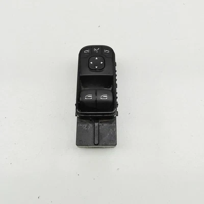 MERCEDES-BENZ SPRINTER 3,5-t 907, 910 Front RH Door Window Buttons A9079054707 - Image 1 of 4