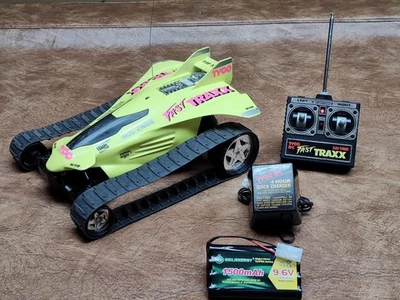 VINTAGE TYCO FAST TRAXX RC -YELLOW -49 MHz GREAT CONDITION - WORKS!  (#105) - Image 1 of 4