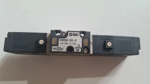 SMC VFS2200-5FZ-0 SUB BASE 5/2 - Picture 1 of 4