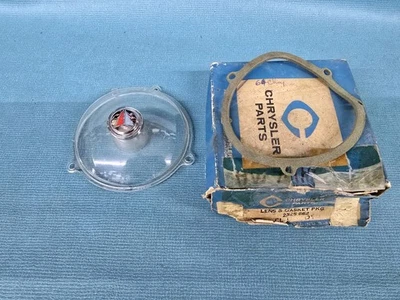 NOS FRONT TURN SIGNAL LAMP LIGHT LENS 64 65 PLYMOUTH BARRACUDA 1964 1965 - Image 1 of 4