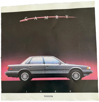 Folleto de ventas para sala de exposición de concesionarios Toyota Camry 1988 Foto 1 de 2