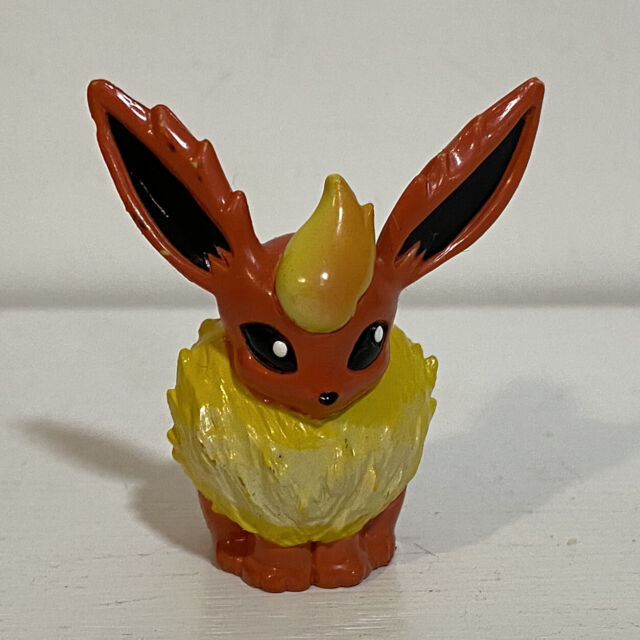 Figurine Pokemon Jouet 8cm Flareon Pyroli – figure de Combat – L'ARBRE AUX  LUTINS