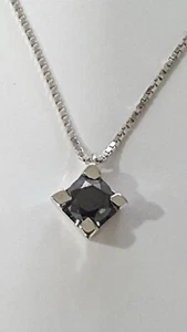COLLIER GIROCOLLO PUNTO LUCE A FILO ORO BIANCO 18 KT E DIAMANTE nero 0,30 CT - Foto 1 di 2