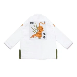 Shoyoroll BJJ Albino and Preto Batch 110 Year of the Tiger kimonos "With Bags" - Picture 1 of 15